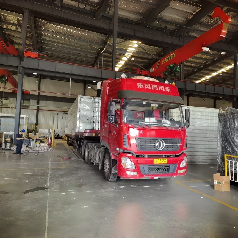 Loading completed at factory, cargo gathered at port, ro-ro vessel sets sail! · 3